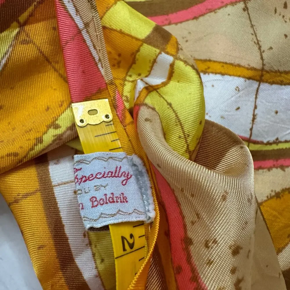 Vintage Handmade Mod Triangle Scarf Retro Orange Tan Yellow Headcover Polyester - Picture 7 of 7